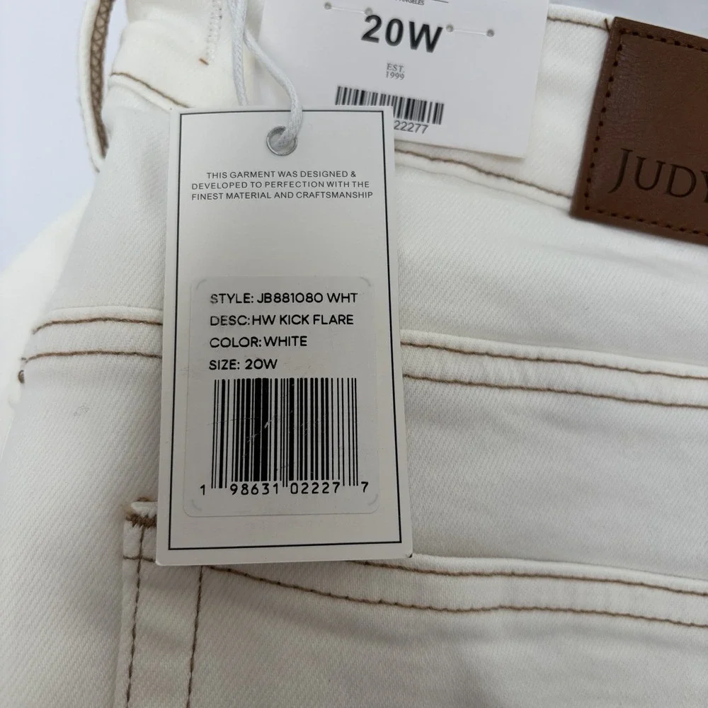 Judy Blue NWT Hi-Rise‎ Kick Flare White Denim Jeans Size 20W Style#881080